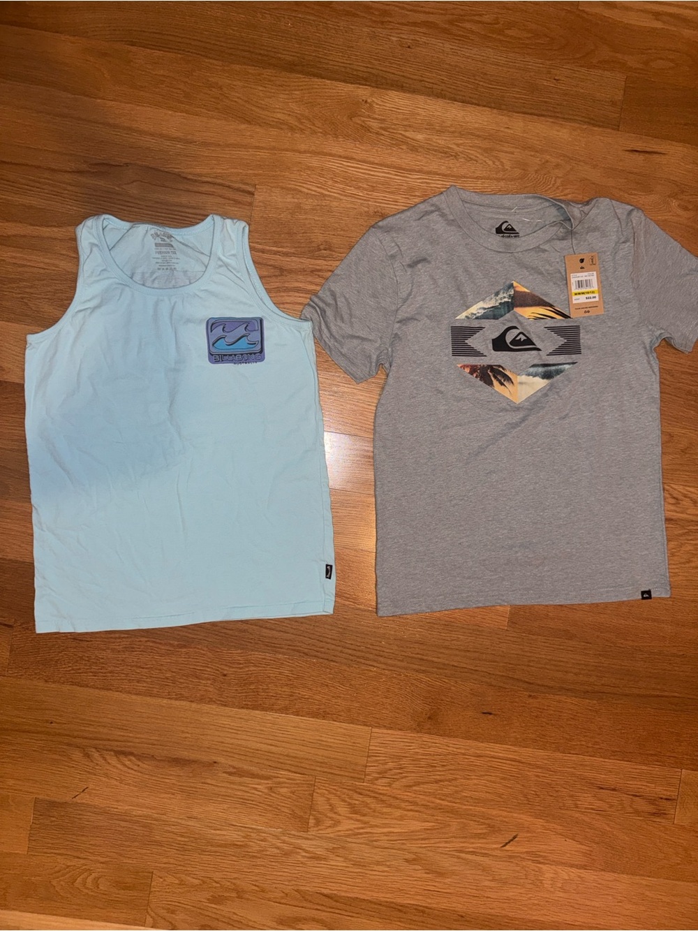 Quiksilver Boys' Gray Graphic Tee NWT and Billabong Light Blue Tank bundle